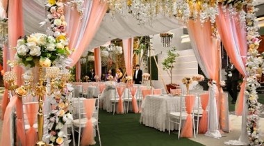 Đặt tiệc cưới tại nhà hạnh phúc và niềm vui trọn vẹn
